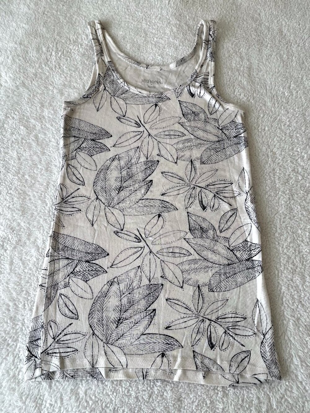 Womens Merona Ribbed Tank Top Size M